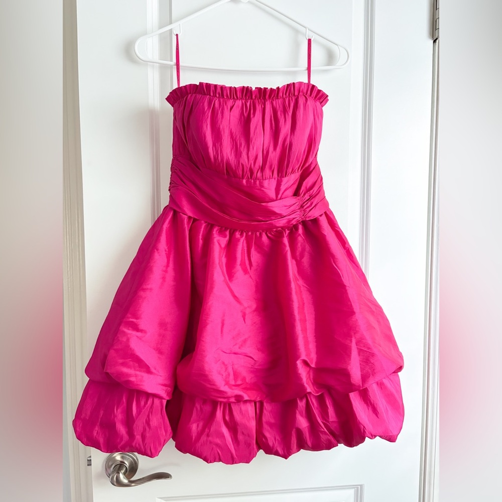 Betsey Johnson Bright Hot Pink Taffeta Bubble Hem Strapless Ruffle Party Dress